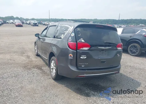 2017 Chrysler Pacifica Touring-L from USA, damaged, VIN 2C4RC1BG9HR730344